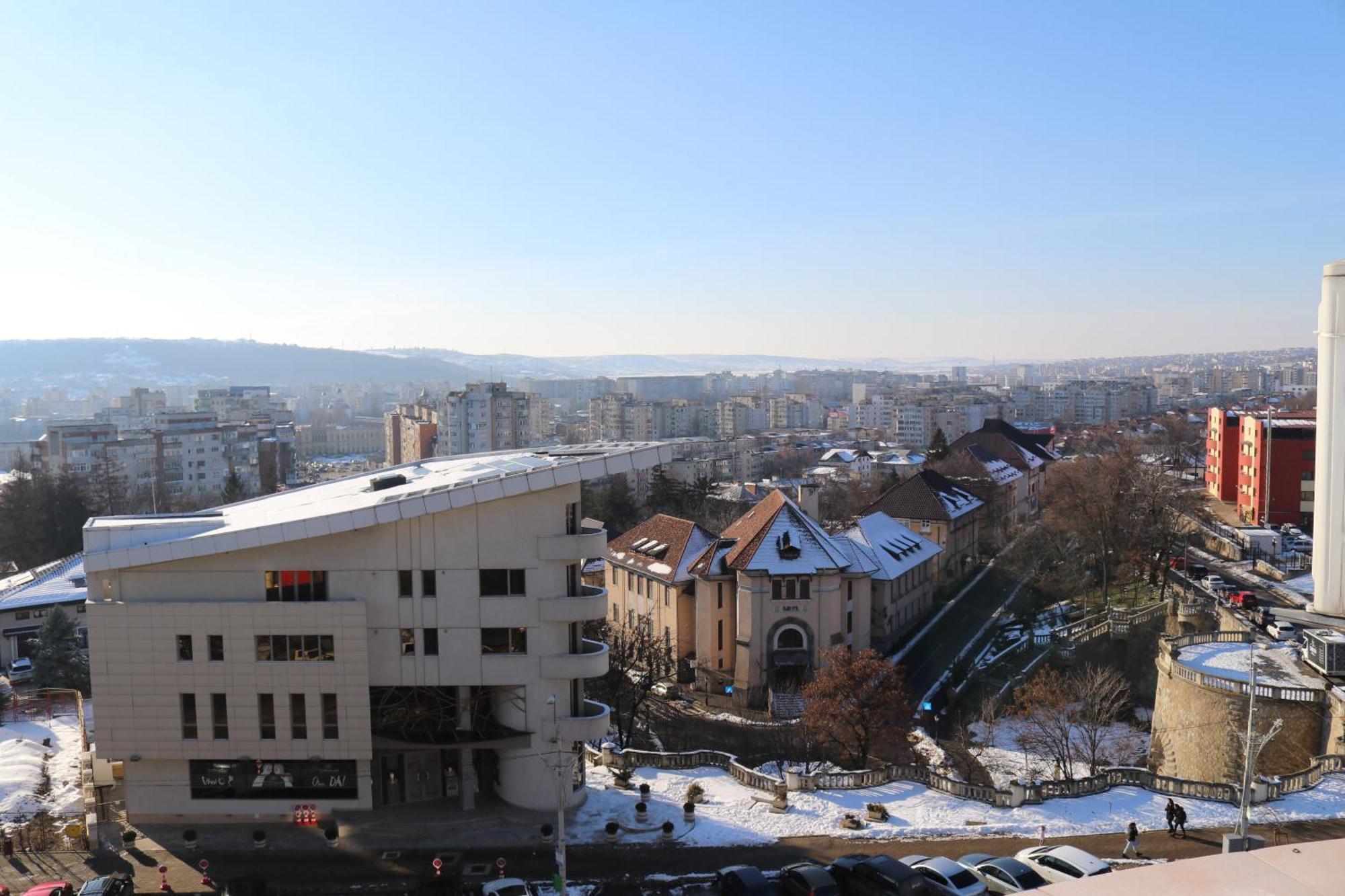 Propriete No.6 - Close To University, Hospital And Downtown Iasi Exterior photo